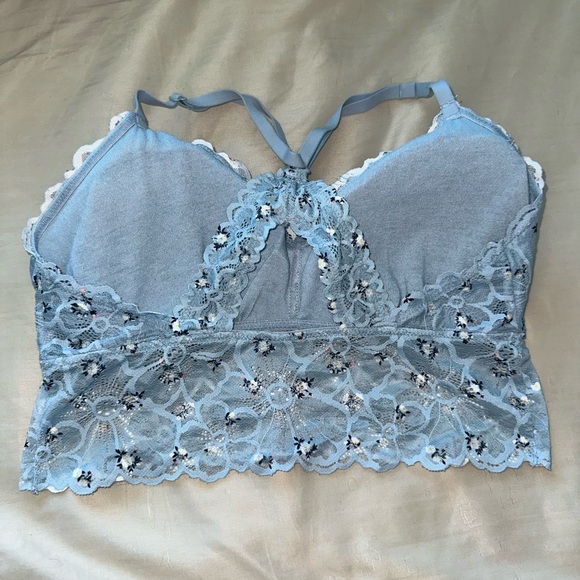 A blue floral bralette with padding - Picture 2 of 5
